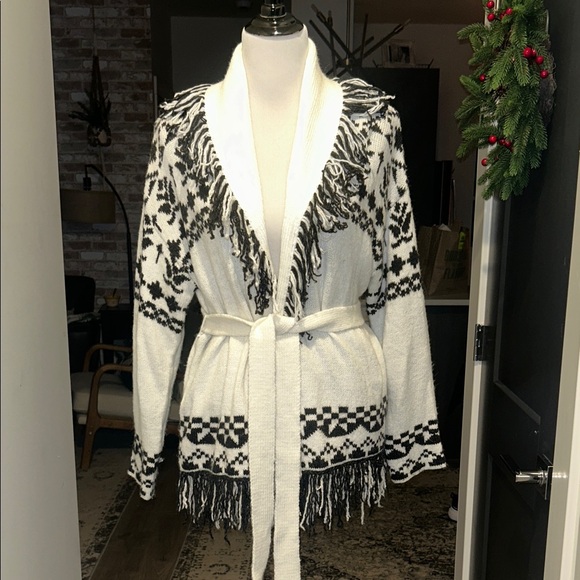 Blu Pepper Sweaters - Blu pepper S Black off White Patterned cardigan fringe tie Sweater